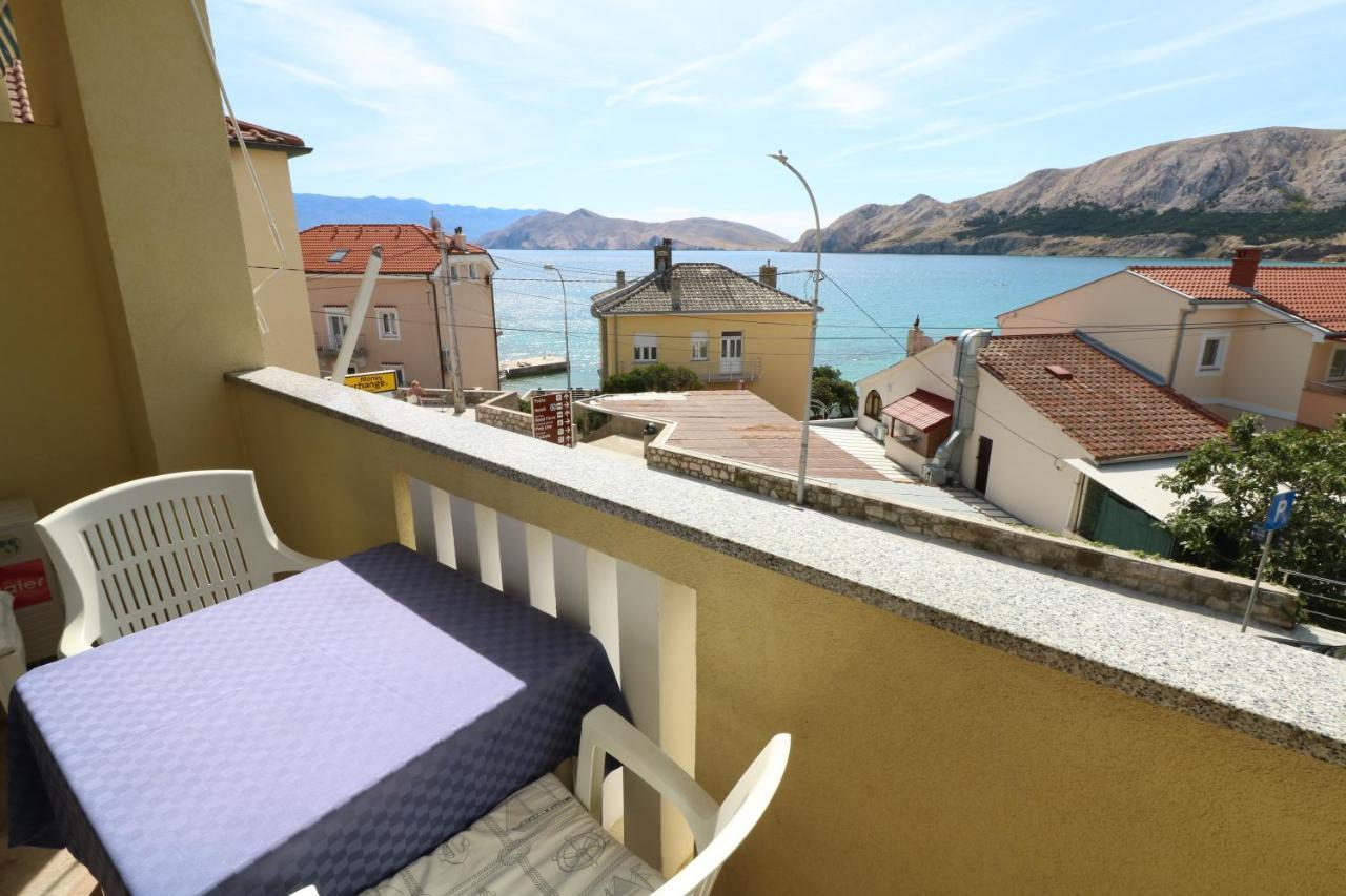 Studio Apartments Cavrak With Terrace Baška Екстериор снимка